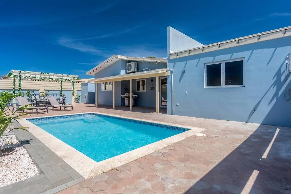 Amazing Villa Near To The Beach Palm Beach Aruba
