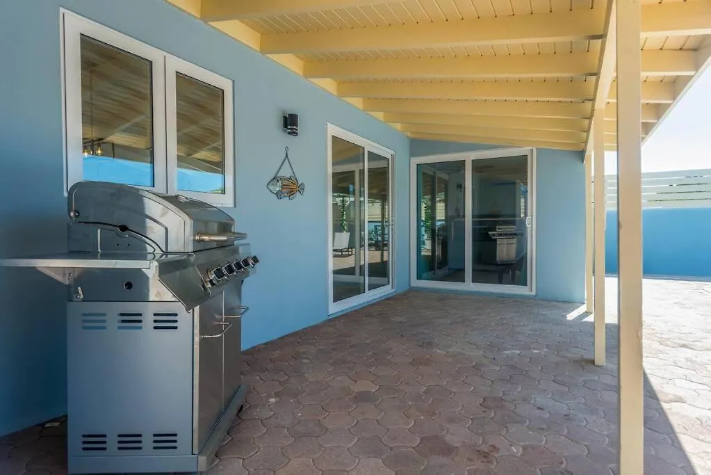 Amazing Villa Near To The Beach Palm Beach 0*,  Aruba