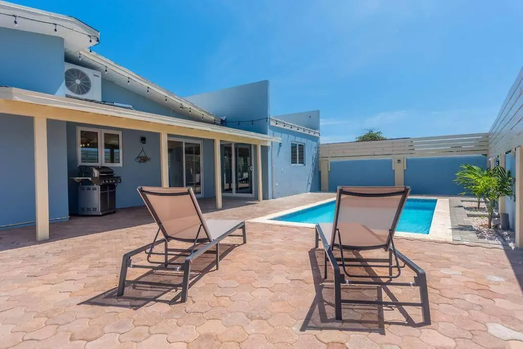 Amazing Villa Near To The Beach Palm Beach